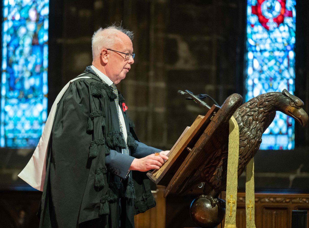 Oikoumene's tweet photo. Images from the ecumenical service held at Glasgow Cathedral today co-organised by @churchscotland @GlasgowChurches and the World Council of Churches to mark #COP26 -- Photos by John Young https://t.co/JOp9ysG5Or
