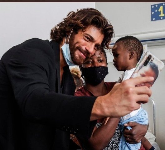 nikitayaca's tweet photo. #HappyBirthdayCanYaman
#FelizCumpleañosCan
Felicidades Kral !! ❤️🌪️
Esta foto te define como persona ,no hay más que decir https://t.co/lnJGalhhEE