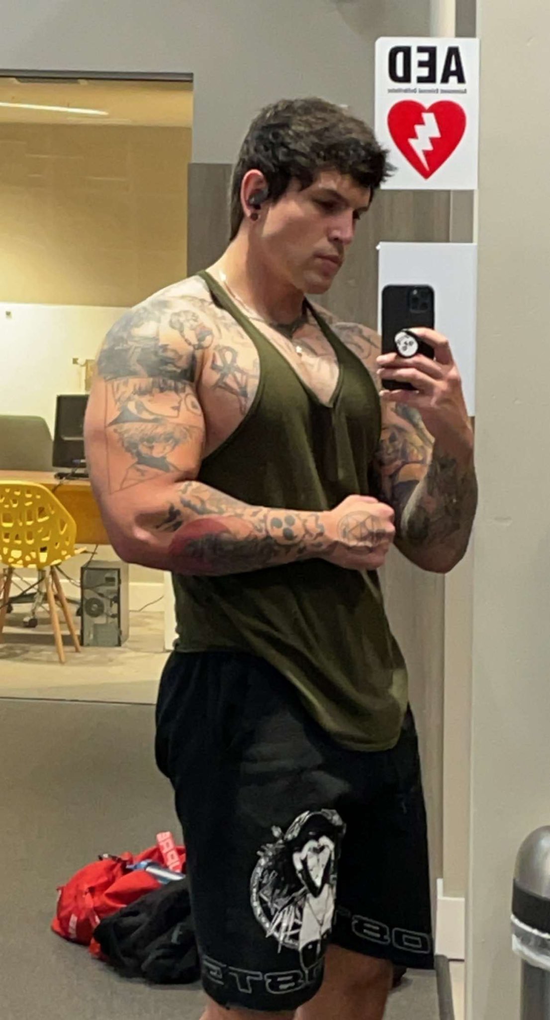 TW Pornstars - Trevor_wagner. Twitter. Thicc. 11:17 PM - 7 Nov 2021