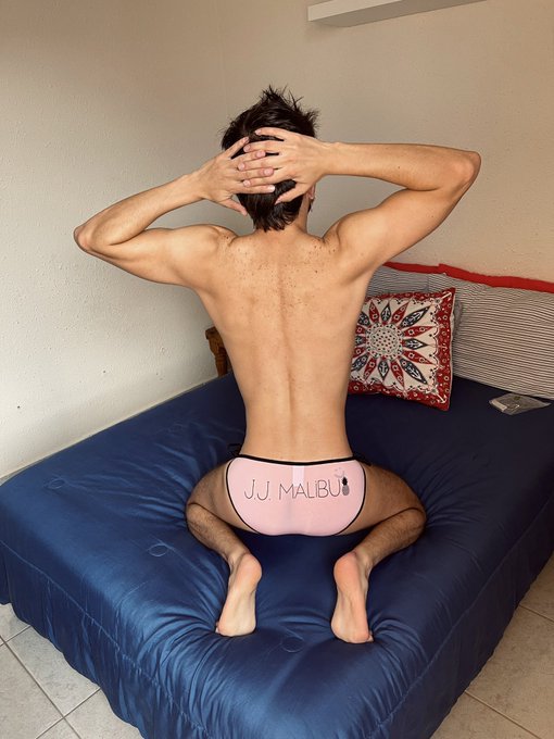 ???
@jj_malibu https://t.co/pEg1zaT6ce