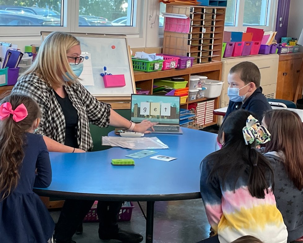 1st grade teachers at Tansey support students by using small group to accelerate learning - OG comes alive in the classroom. <a href="/Frps_Tansey/">James Tansey School</a> <a href="/edaniel105/">Elizabeth Daniel</a> <a href="/Ms_Persons/">Brittany Persons</a> <a href="/MsSmeal_FRPS/">Brittany Smeal</a> @mr_audette