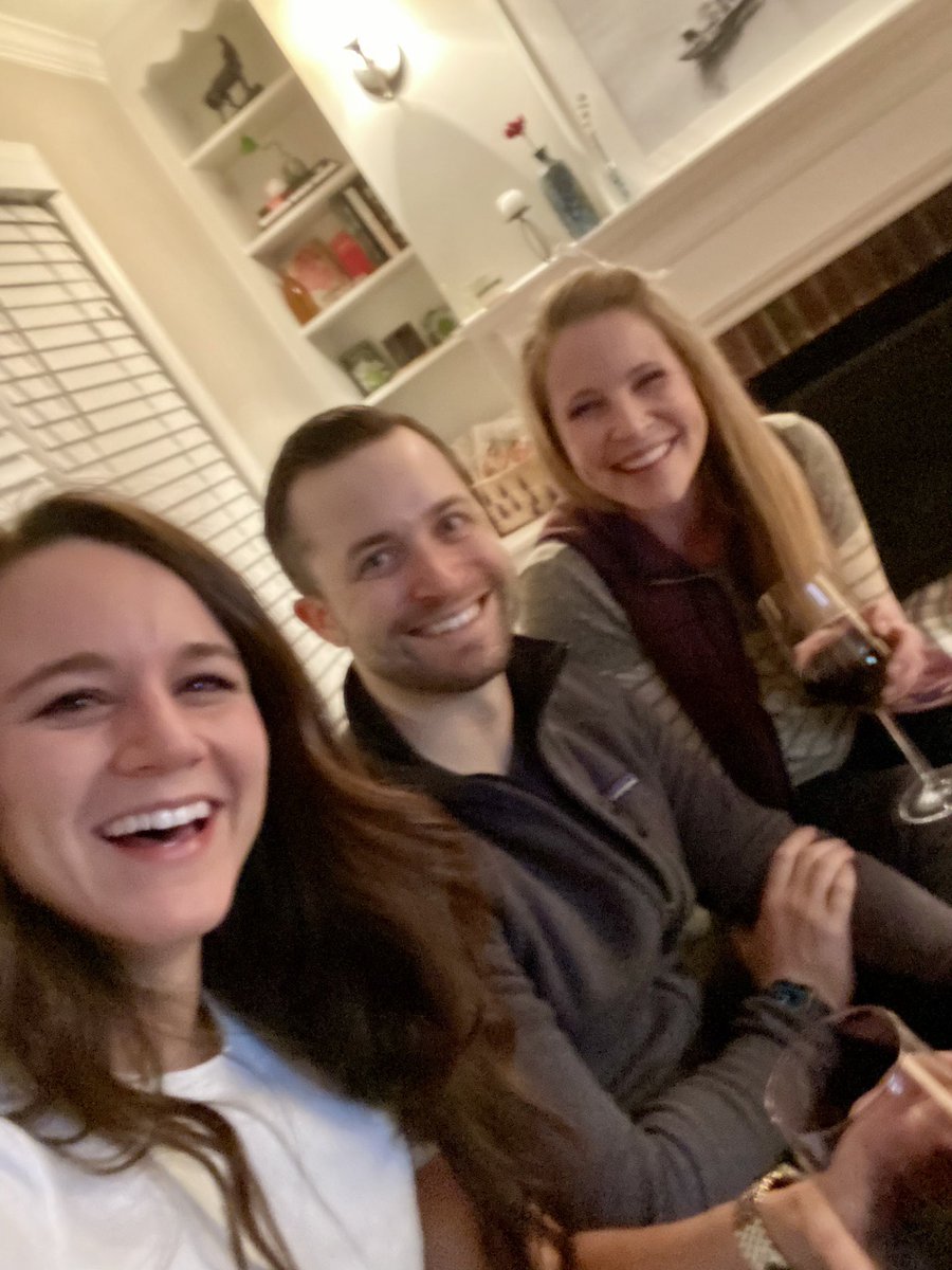 readietee's tweet photo. It’s no Gonza Tacos but we’re still stoked for this virtual pre-interview social soirée! #LowQualityPhoto #HighQualityPeople @EmilyZBarney @BenYAndrew @DukeAnesRes https://t.co/Nl0TRIme4R
