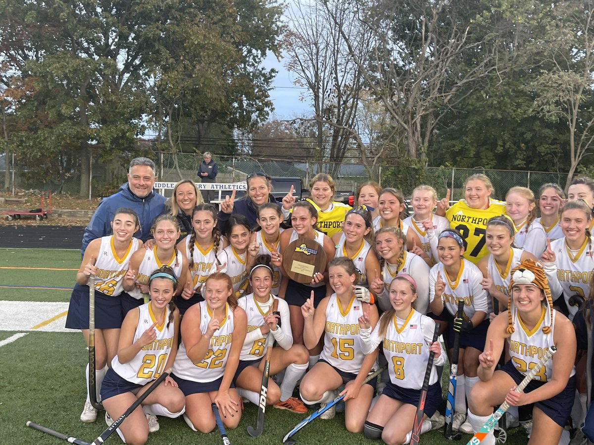 NPTTigerSports's tweet photo. Our undefeated 19-0 Varsity Field Hockey Team captured the Class A Long Island Championship by defeating Massapequa HS 7-0. The Tigers will face Clarence HS (Buffalo) Saturday November 13, 2pm at Centereach HS in the NYS Class A Championship. @SectXISuffolk https://t.co/jo2wiVYuo6