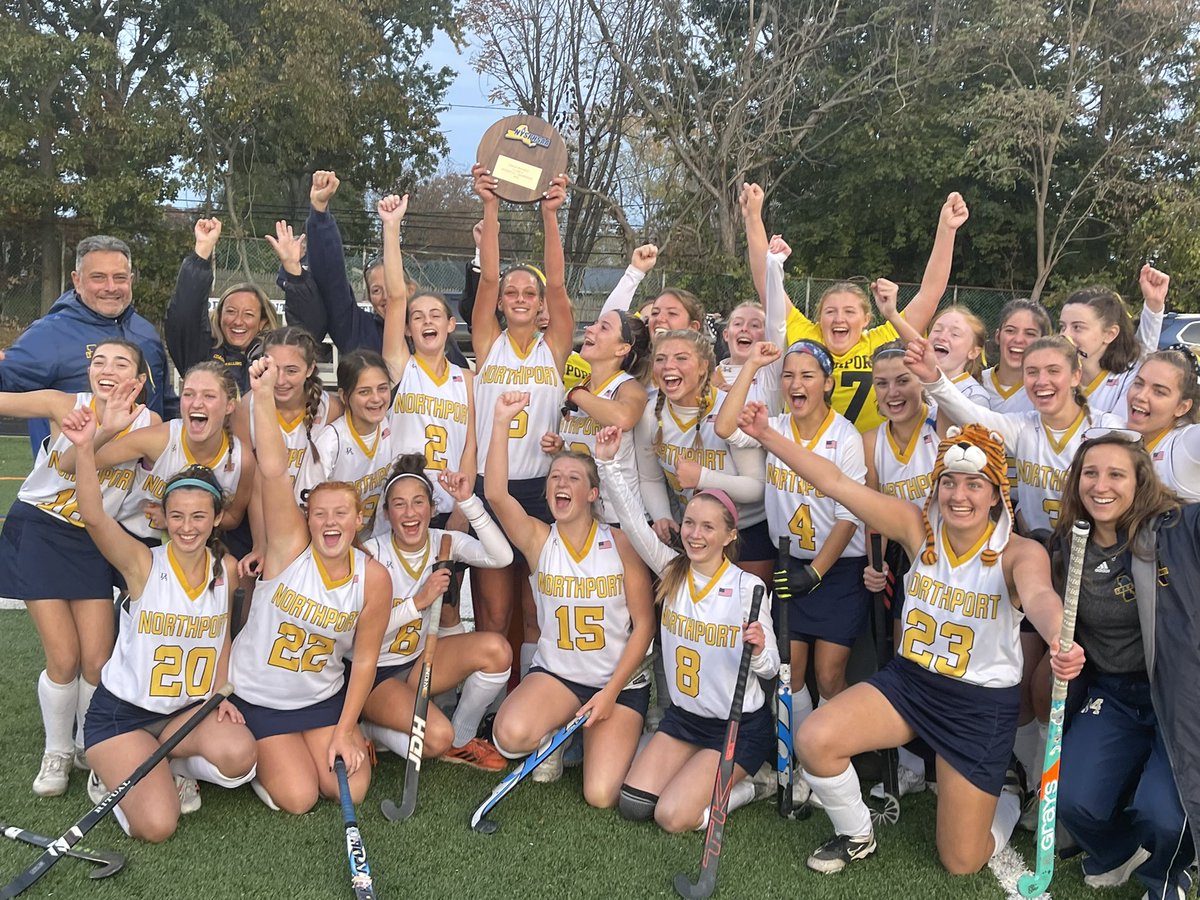 NPTTigerSports's tweet photo. Our undefeated 19-0 Varsity Field Hockey Team captured the Class A Long Island Championship by defeating Massapequa HS 7-0. The Tigers will face Clarence HS (Buffalo) Saturday November 13, 2pm at Centereach HS in the NYS Class A Championship. @SectXISuffolk https://t.co/jo2wiVYuo6