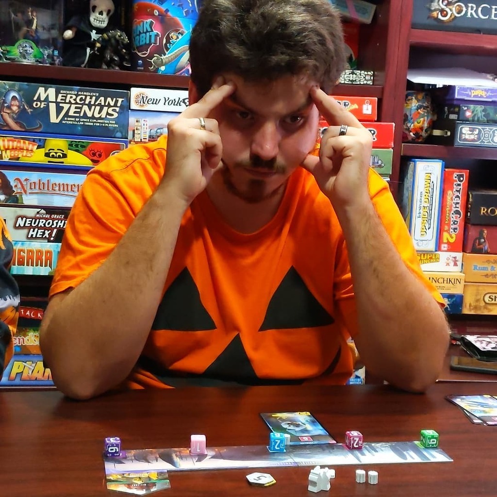 TabletopBellhop's tweet photo. The brain burn cased by Sentient
#BrainBurn #BurningBrain #BrainBurner #Boardgame #CardGame #Sentient #SentientGame https://t.co/MxbmcweB0e https://t.co/nYLyzTItOo