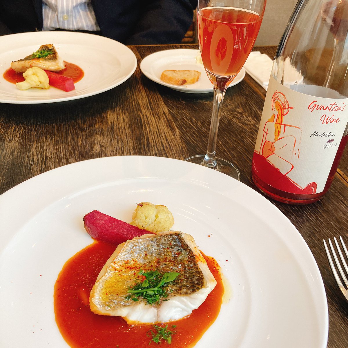 開店してからおかげさまでとても好評で、残り2ケースほどしか在庫がない商品も出てまいりました。

気になるワインがありましたらどうぞお申し付けください🥂✨✨

winemi.shop/product/-2020-…