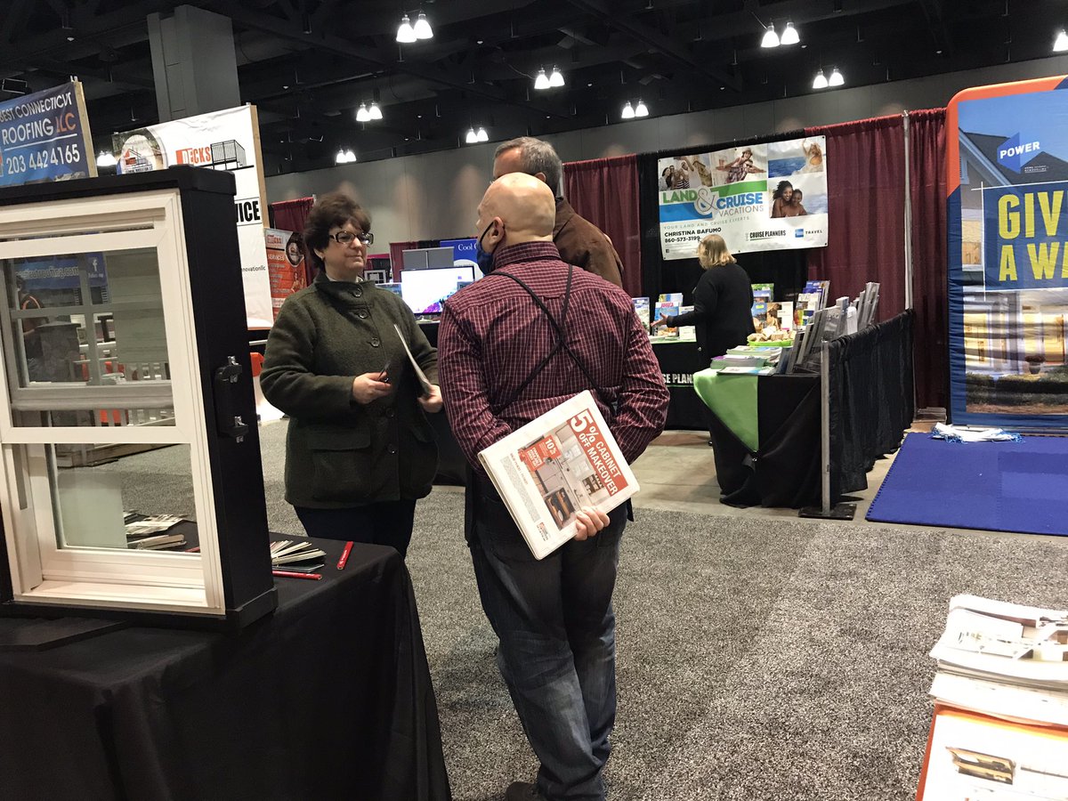 Living Orange Will tweet media