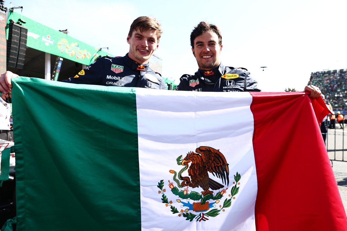 nmasforo's tweet photo. ‘Checo’ Pérez dice que hoy los mexicanos “nos merecemos celebrar mucho”: https://t.co/hmy72xkLad https://t.co/e9rBwbAJKz
