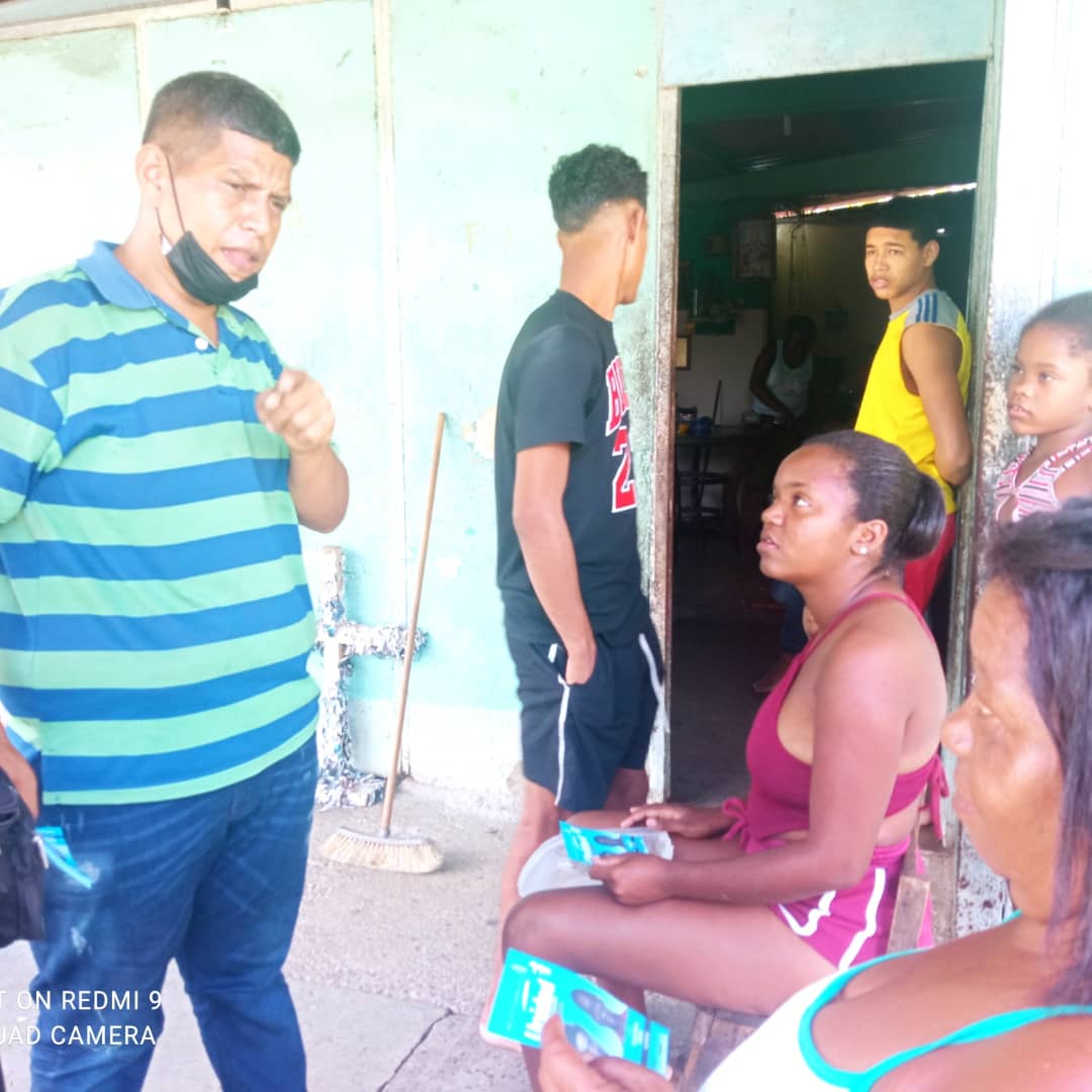 juanpaojedam's tweet photo. Continuamos con la Jornada en la comunidad de la #Balza #LasColonias - #CañoNegro gracias por recibirnos y apoyarnos seguimos con nuestro mensaje de recuperación de Acevedo pa' Miranda @carlos_ocariz en Acevedo con @ojedajuanpablo y en Panaquire - Clavó #BlancaCastillo https://t.co/KOpeWMVMRh