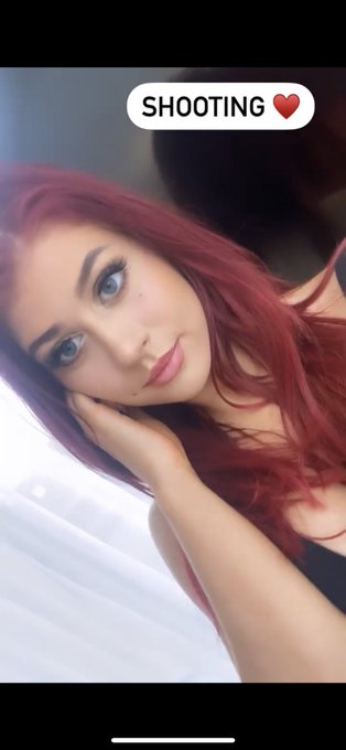 1 pic. Such a fun weekend shooting and streaming :) ♥️
I’m next live on twitch this Tuesday 8pm GMT!
