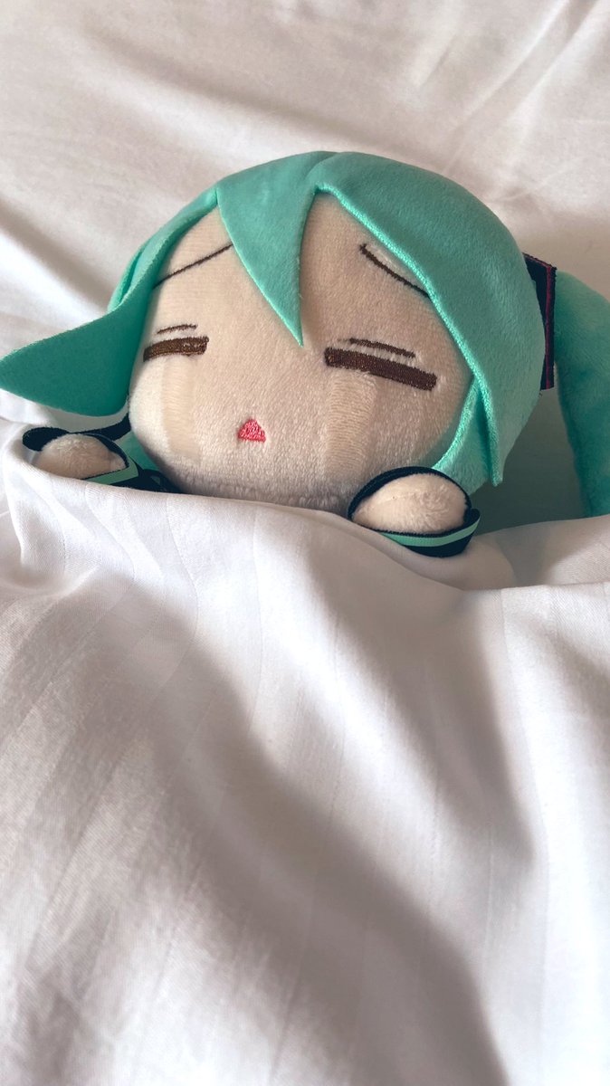 初音ミク 「ますたーさん
かえりたくなーいよ。うっうっ

( °ω° )さんざん帰りたいって」|あぶらぼうずThunderbolt名古屋→大阪→東京！のイラスト