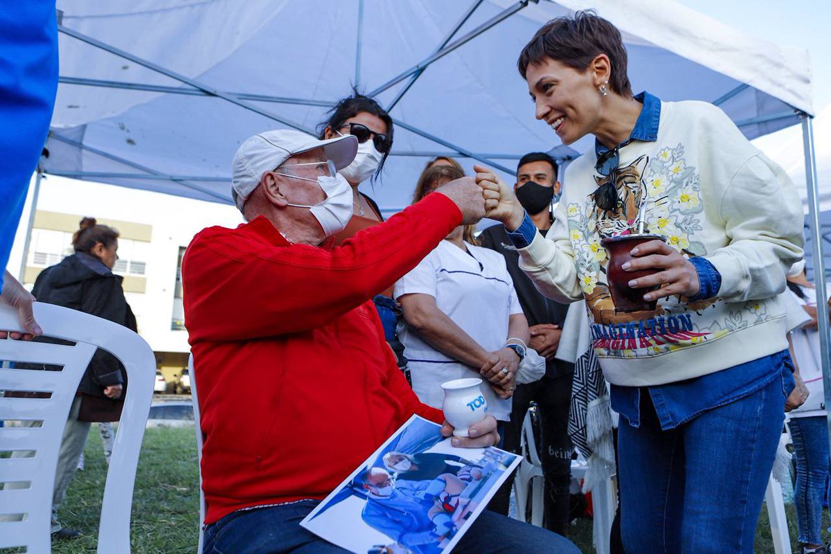 mayrasmendoza's tweet photo. Hoy nos encontramos  en el festival por el aniversario 92 de Don Bosco.

Estos eventos son posibles gracias plan de vacunación, sigamos unidos para que nuestro querido Quilmes avance cada día más. 

Felicitaciones a todas las instituciones que participaron. 

#SomosQuilmes💜👍🏼 https://t.co/L7K5RK0dEN