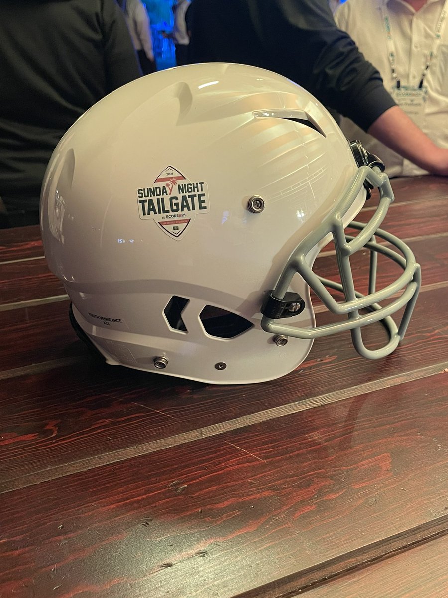 arbor1's tweet photo. We're ready to welcome our clients and partners TONIGHT at the #eCoreSummit Tailgate Party & Welcome Bash! Come enjoy some food and drinks as you reconnect with colleagues! #ArborRealtyTrust #Multifamily #RealEstate #ArborEvents https://t.co/K0tp0vuoVB