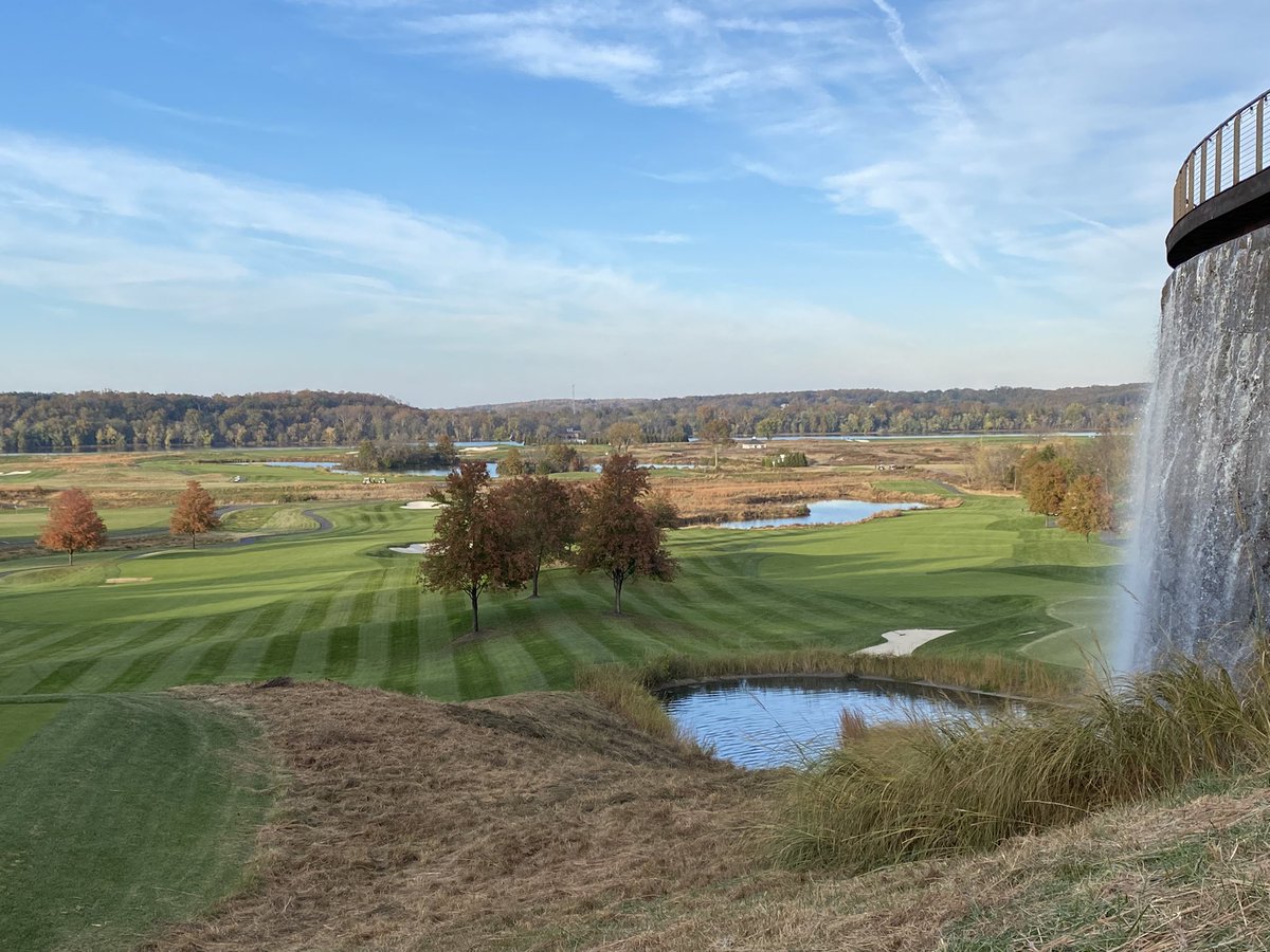 KevinRinker's tweet photo. Raise $40,000 for #ACEGrant ✅
Have great views &amp; weather ✅

Thanks to the 24 guys from #DCMetroCup https://t.co/uDQv5gTR3O