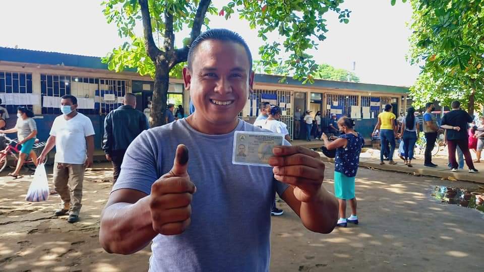 Nicaragua vota para seguir creciendo y prosperando en Paz! 

➡️Jornada cívica, en ejercicio pleno de la soberanía, autodeterminación e independencia 

#UnidosEnVictorias 
#EleccionesSoberanas2021
