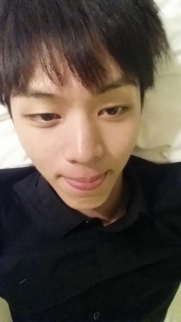 btobms_rie's tweet photo. D-❻
@BTOB_6SJ
#비투비 #BTOB #성재 #sungjae #waitingforbtob #오고멜 #오사멜 #예지앞사 #고거신기 #우리가_함께라면_뭔들_아름답지_않을까 #비투비영원하자 #너없인안된다
https://t.co/oEkTgoDjip https://t.co/Ck5mFBCLLa