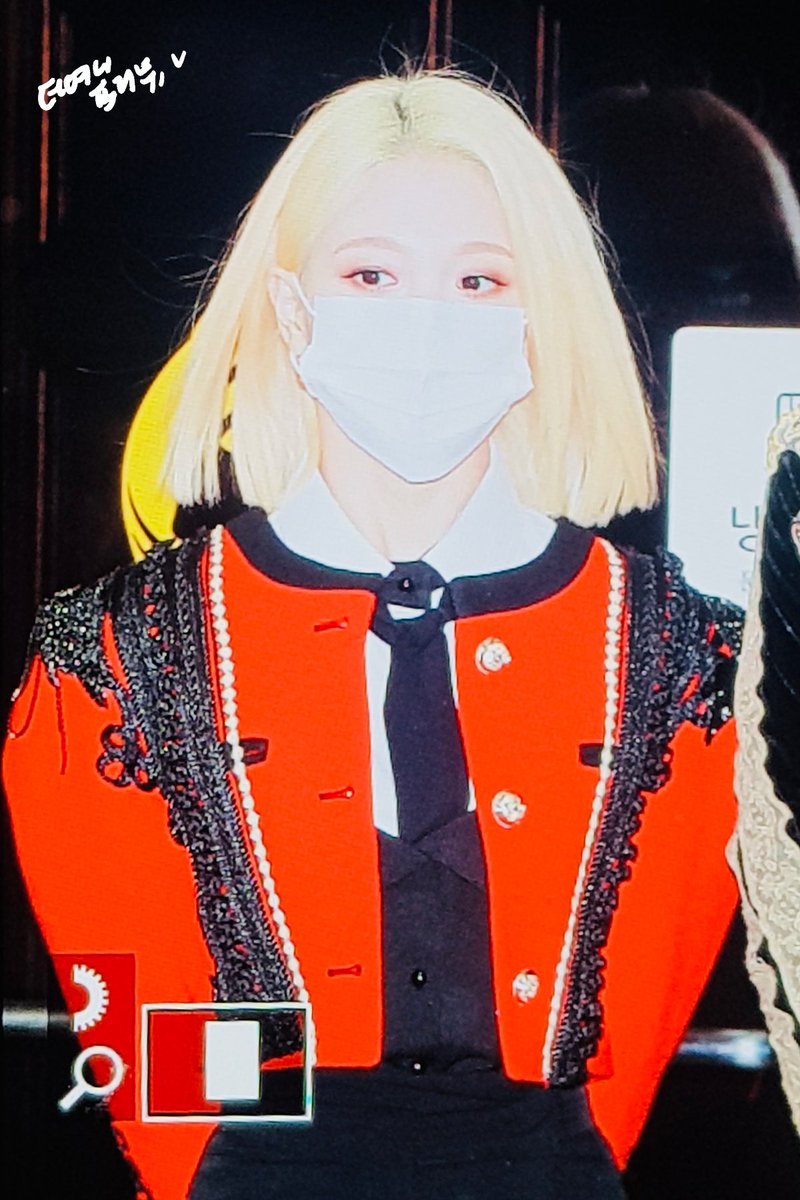 stm_0122's tweet photo. 211108 

#fromis_9 #프로미스나인 #이서연 https://t.co/4fYagOGePu