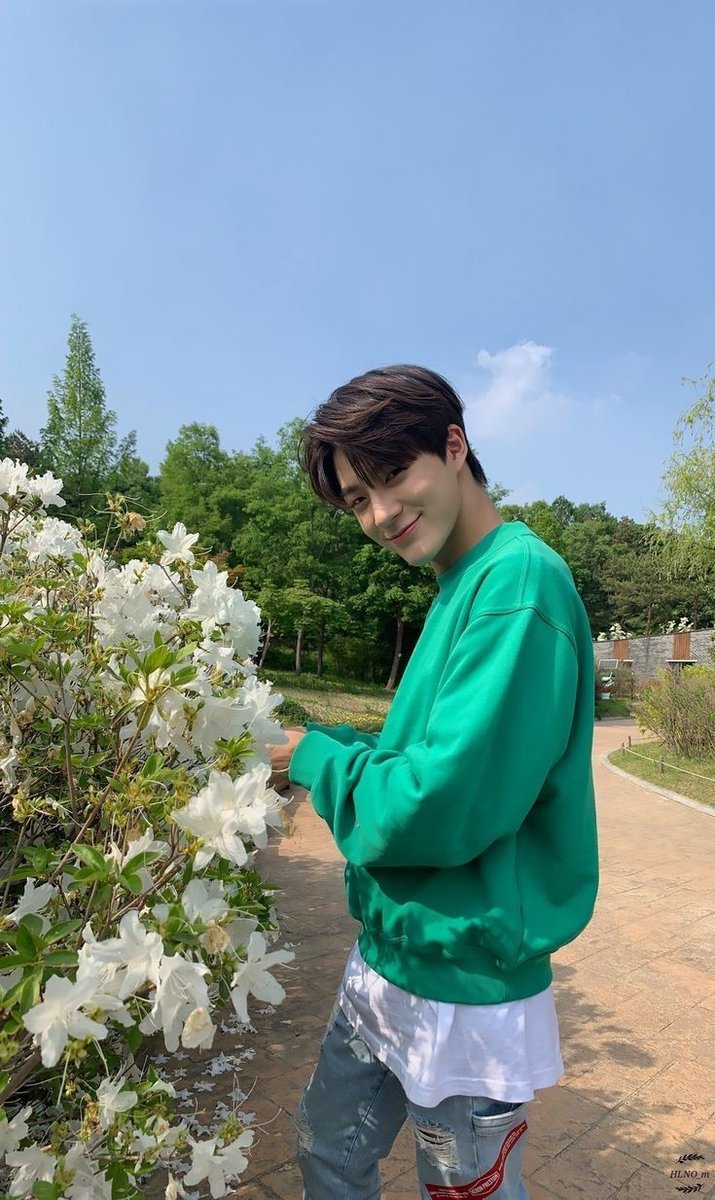 viniizen's tweet photo. The real #jenocute https://t.co/UHTBq9KQnW