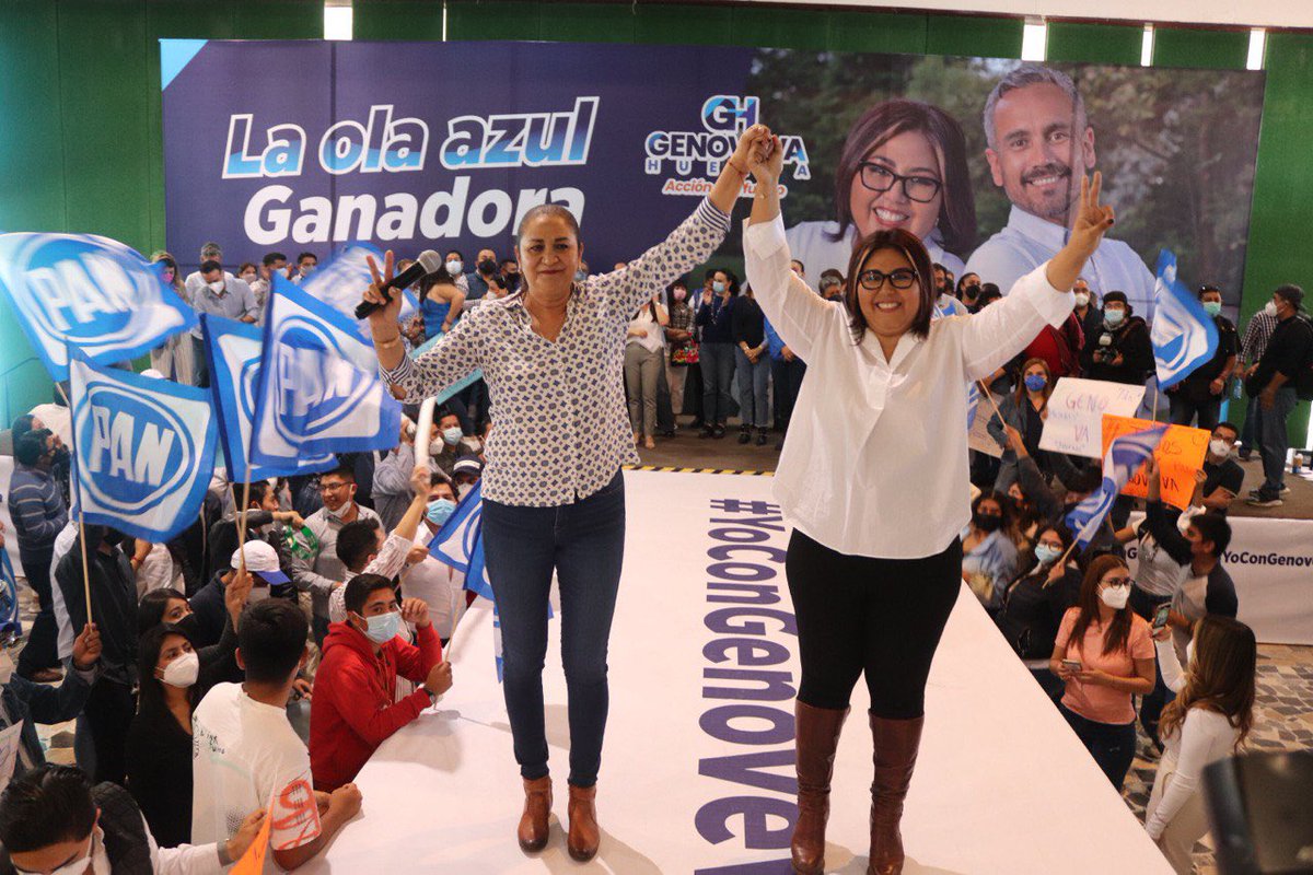 GenovevaHuerta's tweet photo. Gracias mi querida amiga Diputada por tu presencia y apoyo, en Puebla tienes tu casa 🤗 @LiliaOlveraTlx https://t.co/JKOksUJV7Z
