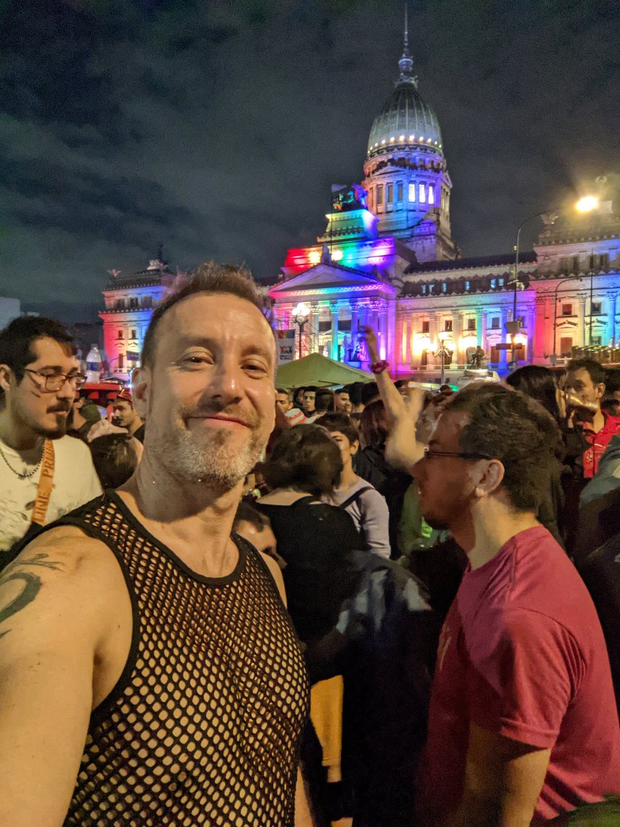 loskylp's tweet image. Que buen día que fue ayer
#Orgullo2021 #OrgulloBA #PrideParade