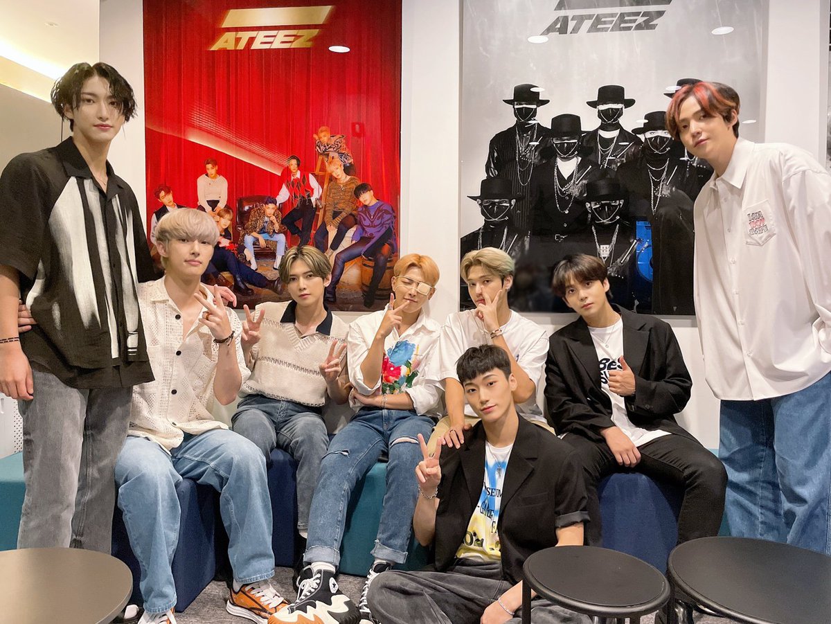 YeosangSaturn's tweet photo. | D- 5 | 🚨

VOTEM PELO SITE TAMBÉM 

#MAMAVOTE #ateez @ATEEZofficial https://t.co/TWfgAgHFEq
