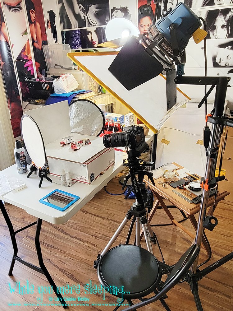 LonBixby's tweet photo. Behind the Scenes. Almost ready to shoot a new While You Were Sleeping Little People Scene. #behindthescenes #photoblog #phototips #inthestudio #mystudio #neoichi #fineartphotography #LifeStories #tabletop #miniatures #studioshots #macrophotography -
https://t.co/6MiqneC2sC https://t.co/QAeCC0uhpz