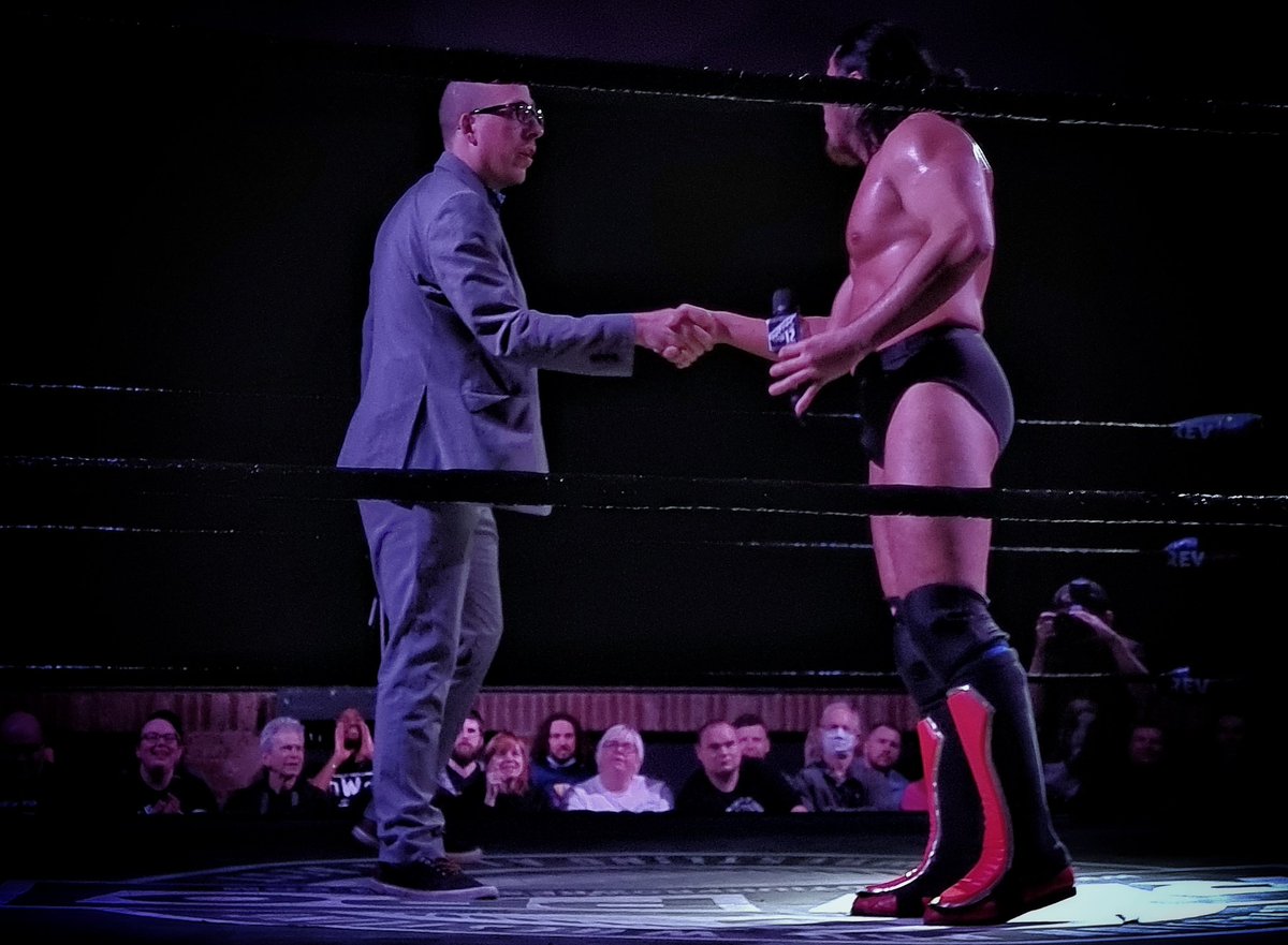 alexhaskett's tweet photo. A deal has been struck!
Does @tsuji_njpw join The Legion OR will The Legion be no more?
@RevProUK #LiveAt229 https://t.co/wxzEc0vJnD