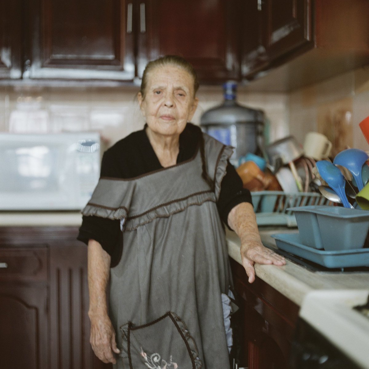 chavatweets1's tweet photo. Family in Guadalajara 2021. #mediumformat #mamiyac33 #film https://t.co/KpzViEr84s