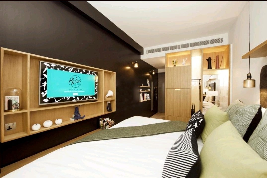 شقق فندقية مميزة في #لندن تقع بالقرب من اهم الاماكن السياحية مثل ميدان ترافالغار و عين لندن وساعة البيق بين وحاصله على تقييم ممتاز 9/10 وينصح بها وتعتبر ذات سعر مناسب 

للحجز في شقق Wilde Aparthotels 

booking.com/hotel/gb/wilde…