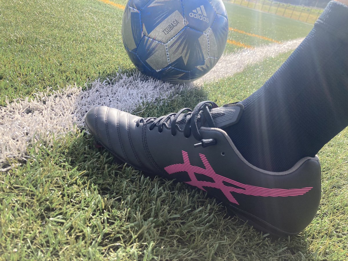 _Yume_saku_'s tweet photo. 今日も共に走ろうぜぃ⚽️
#asics
#dslight
#xflypro
#サッカー
#ソサイチ
#フットサル https://t.co/QiO0MUSlzh