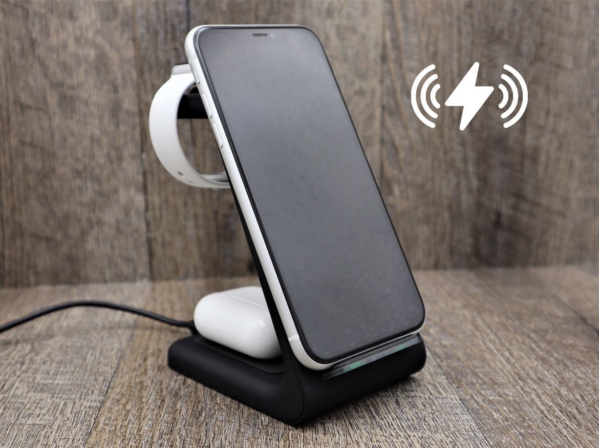 TheGiftUSA's tweet image. Personalized 3in1 Wireless Charger Stand with your text or logo. It charges iPhone, Apple Watch and Airpods simultaneously. #Apple #wirelesscharger #applewatch #airpodscharger