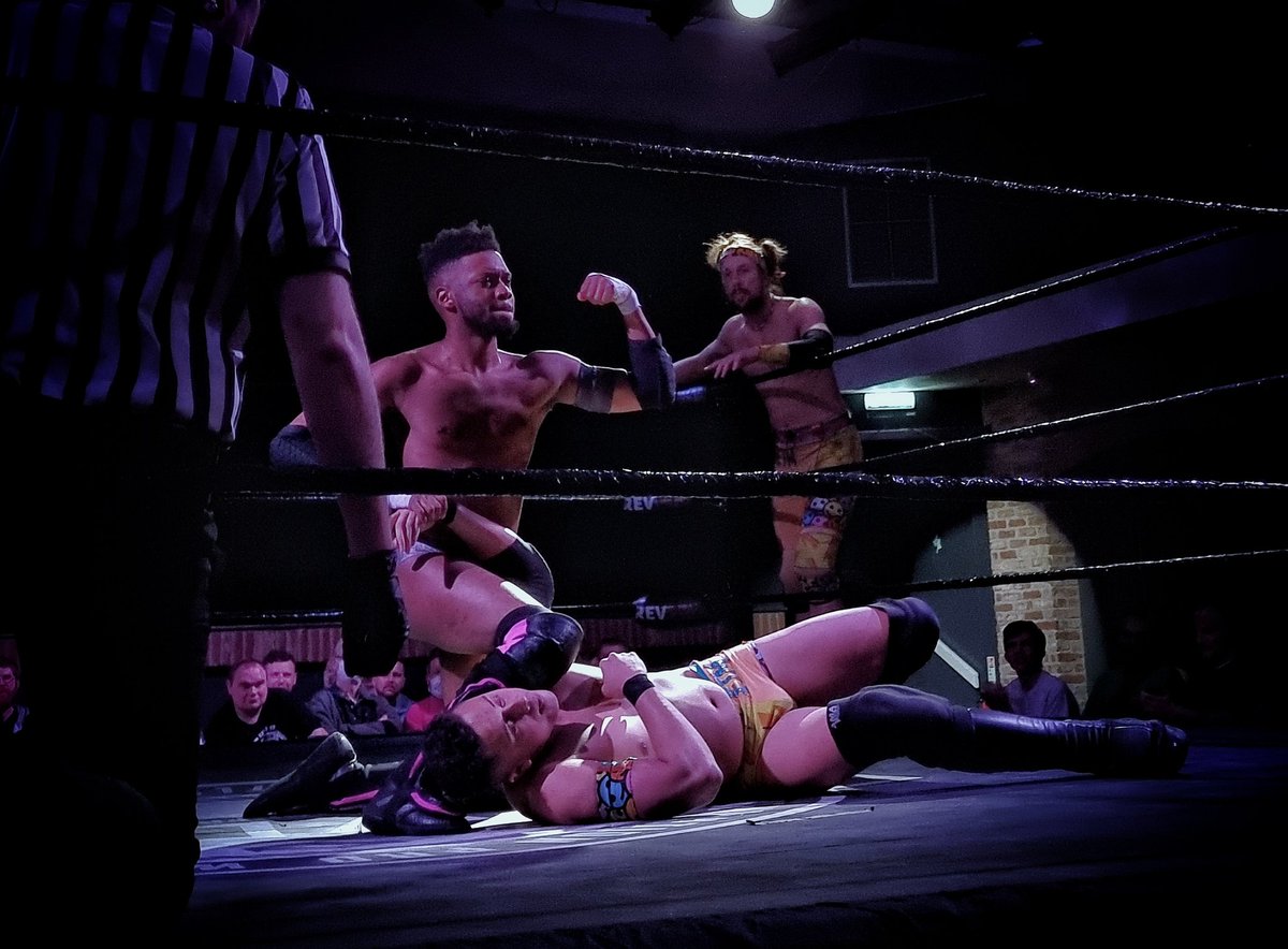 alexhaskett's tweet photo. Here's a few photos I took during @PureTKC @ChuckMambo vs Connor Mills @TheOJMO at tonight's @RevProUK #LiveAt229 https://t.co/TdyYbVDVtL