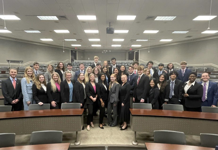 Congratulations to our newly initiated brothers of Alpha Rho!!! We cannot wait to see what you contribute to the brotherhood!!