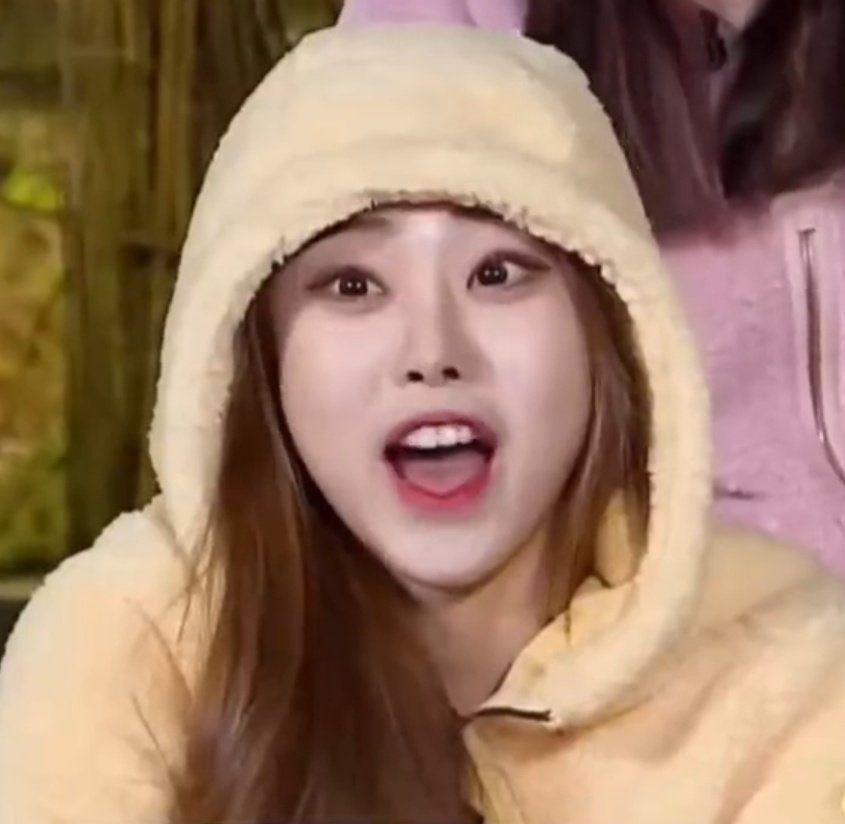 LVSELLIE's tweet photo. fotitos de suyeon para alegrar tu noche <3

- 🐩 https://t.co/jH1Oyt1QGH