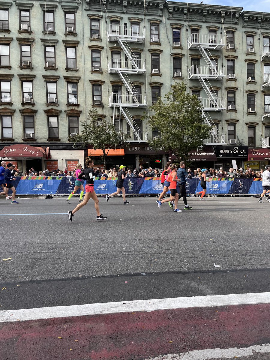 Sarah Cantin tweet media