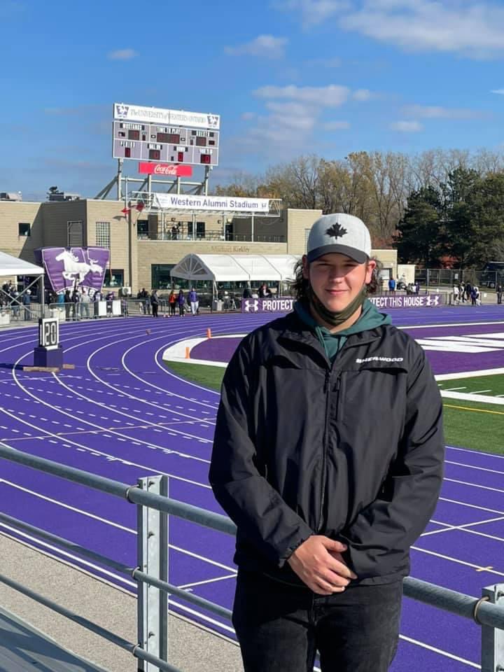 CurtBall953's tweet photo. Great day for a game day visit to Western University!! @CMarshWestern @westernuFB @WesternU https://t.co/aNc1eZlxXH