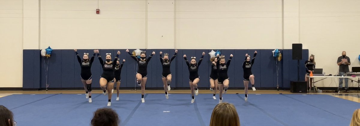 AV Varsity Cheerleading tweet media