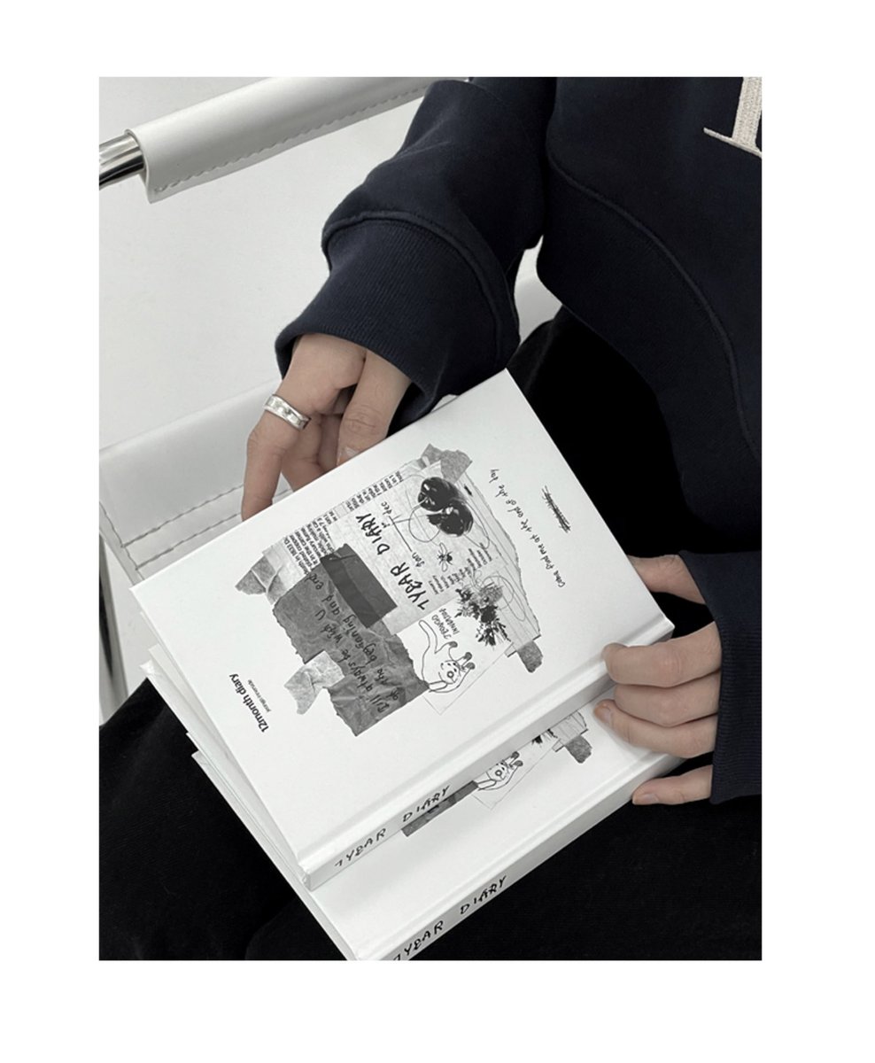 [PRE-ORDER] jeongoinnerside📝🛒

1year diary(ver.01) [Hard cover] 
ราคา : 880฿ (REG)
🔍 jeongoinnerside.com/?idx=85

รอของประมาณ 20-30วัน
#เครื่องเขียนเกาหลี #สติ๊กเกอร์เกาหลี #พรีออเดอร์เกาหลี #พรีเกาหลี #เครื่องเขียนน่ารัก #thence