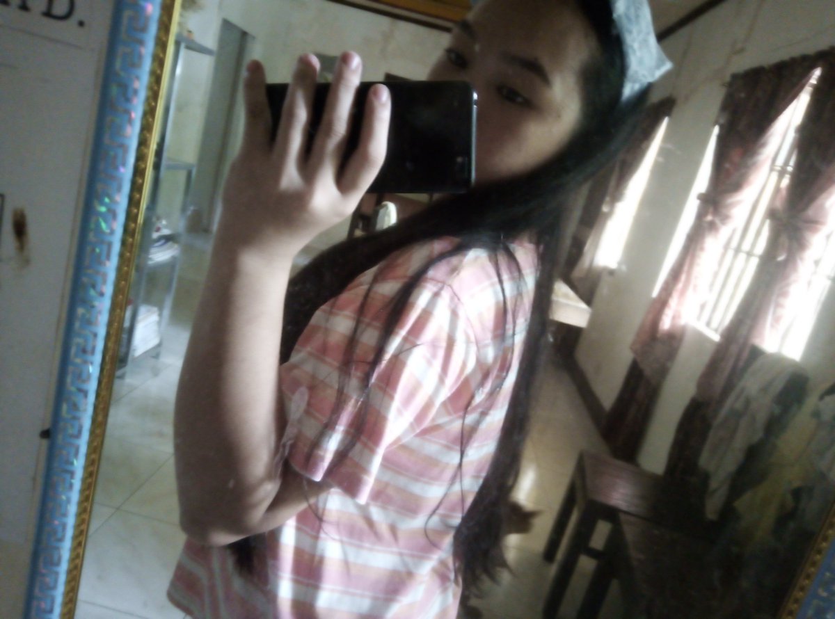 Esaylabunog's tweet photo. Mirror selfie 💖 https://t.co/Q0RdtwawyY