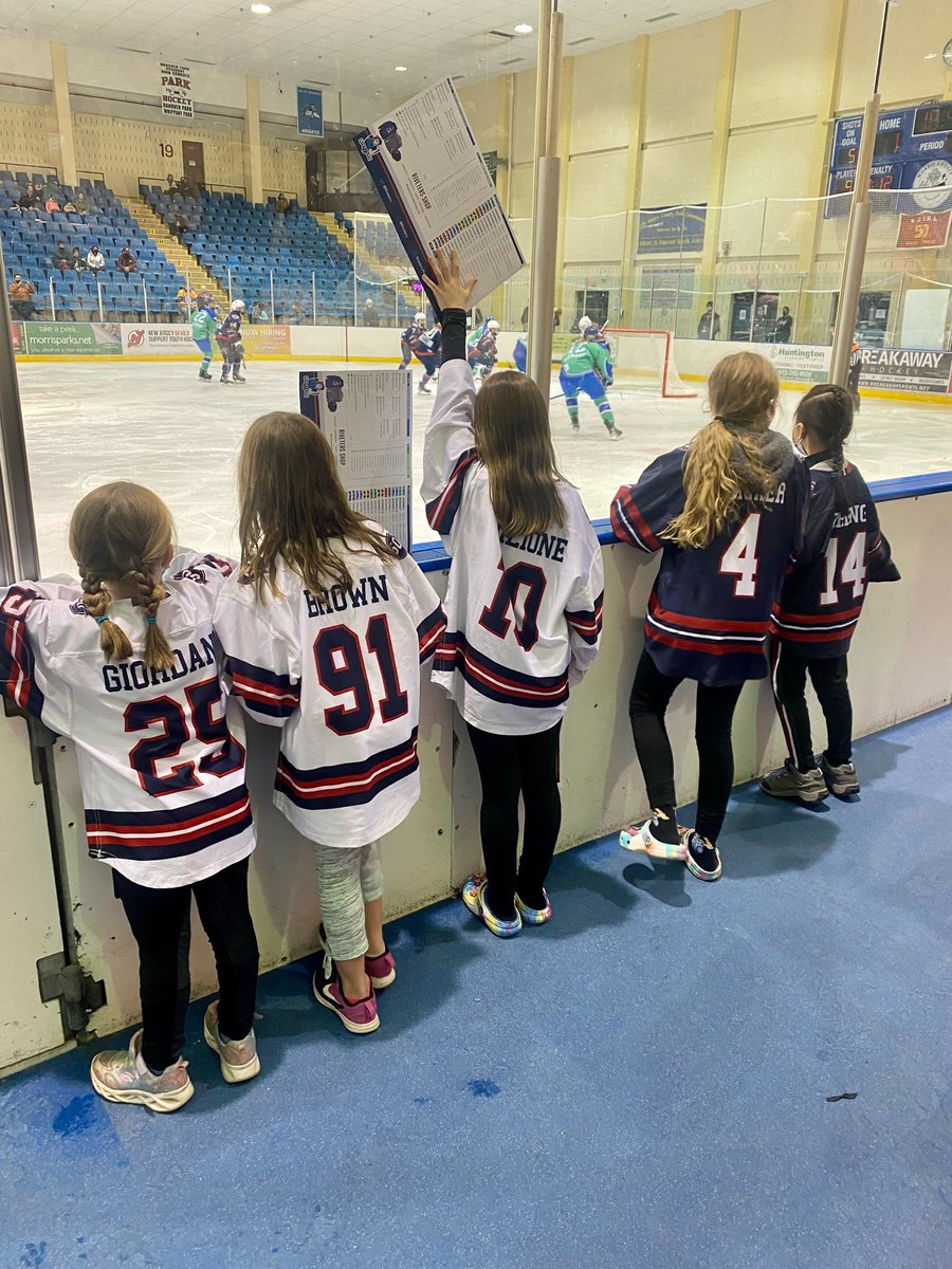 A great weekend of hockey @ Mennen Sports Arena between Metropolitan Riveters and Connecticut Whale.  Several NJC teams got to see the action up close and cheer their coaches and alumni! <a href="/Riveters/">Metropolitan Riveters</a>