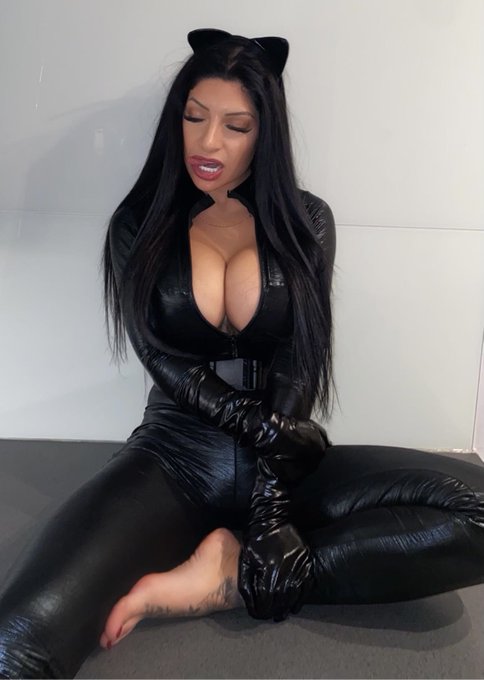 😼 https://t.co/TdPa03VsBe