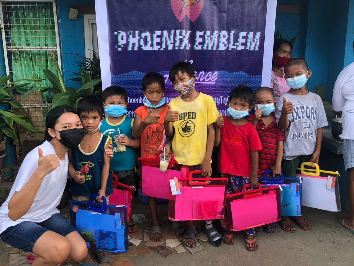 wencyl99's tweet photo. "Small things act big" If you want to help there is no size or a measurement in it if you want to help just help without expecting any in returns. @Phoenix_Emblem @AXIEPH07 @bl0ssomyyy @bluebufffbigwin
#PEA
#PlayToGive ❤️ https://t.co/xDkg1O3aVx