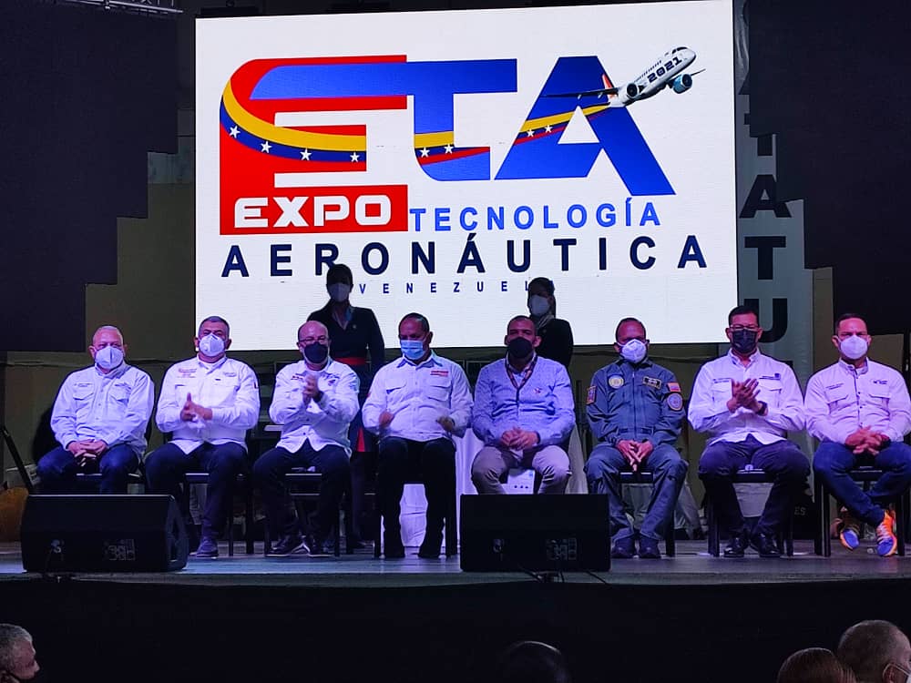 IAIM_VE's tweet photo. #IAIM_ETA2021 || El sector aéreo y los que hicieron posible la realización de #ETA2021 dan las gracias al pueblo venezolano por la receptividad y afirman que éste es solo el comienzo, extendiendo la invitación para el año que viene en #ETA2022

¡Abriendo el ❤️ Aeroespacial al 🌎! https://t.co/WLwtkFaTK2