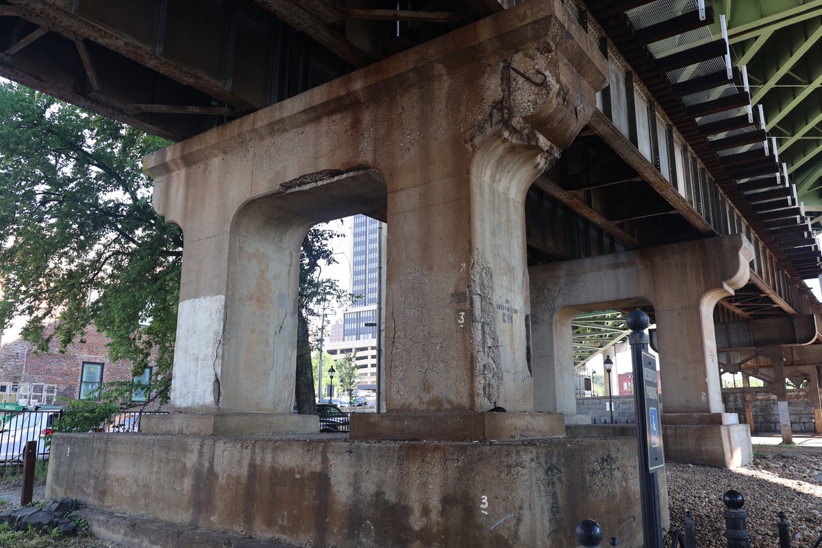 Infrastructure in need of repair. #RVA #Railways #Infrastructure #CanonR6 #outdoors