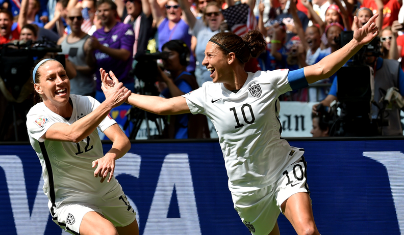 FIFAWWC's tweet photo. 👏 What. A. Career. 🙌

👑 @CarliLloyd we salute you and can't wait to see the next chapter ⚽️ https://t.co/JB97WE5Yjg