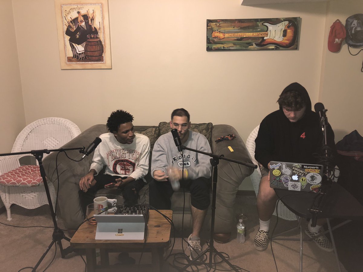 WhatItDoFoo__'s tweet photo. The boys 3/4s of are here recording the 1st OFFICIAL PODCAST! 
     What it do foo! 
Tune in soon https://t.co/GGCuNSpybr