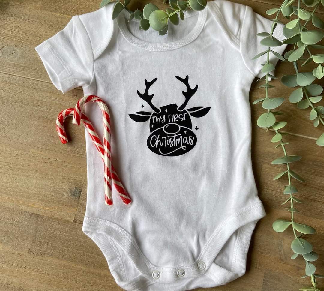 Ark_Arrow_Graze's tweet photo. Our Christmas Range has launched!! 

Santa Sacks, Milk &amp; Cookie board, onesies / tees, tree decoration and a make your own cookies box!

Order cut off is 3rd of December. https://t.co/aBQDY1XtrV