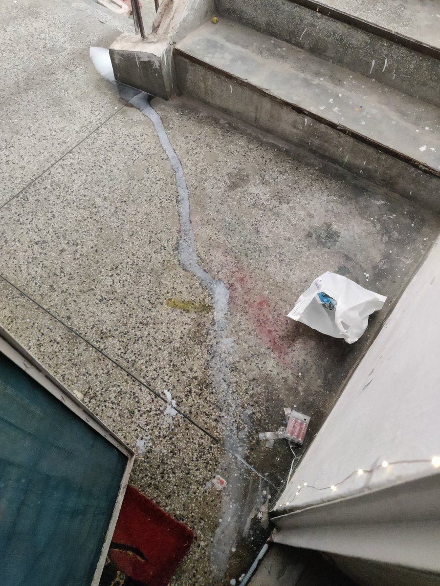 anuragiyer's tweet photo. @harimenon_bb @bigbak @PMOIndia @AAPDelhi @ArvindKejriwal
If 15 days of sheer harassment wasnt enough, Hari now deliberately asks team to do rotten deliveries.
Shame on you. Disgusted
#banBigBasket #bigbasketharassmentplan #dontsubscribe
@HelloMilkbasket @Grofers https://t.co/C0K9qSdWPv