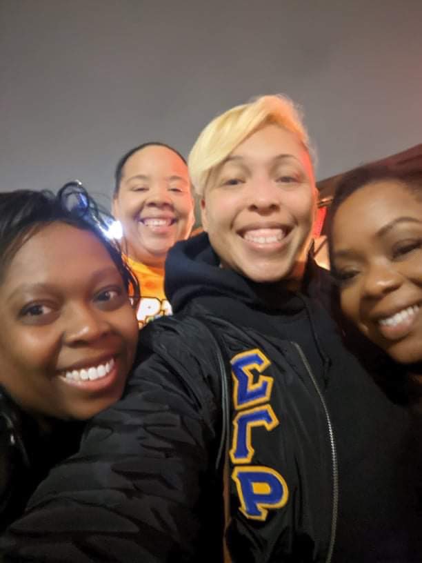 DenisenVerdant's tweet photo. My #Boos came through &amp; even though #Atlanta is my home I’ve never been to @zocaloatl &amp; let me just say I’ve been missing out, lol. 😭😭 So #delicious so much #fun &amp; the #perfect spot to #start off another #crazy &amp; #funfilledweekend with my #crew #loveyall #peachlife #greeklife https://t.co/THPiFrrnTm