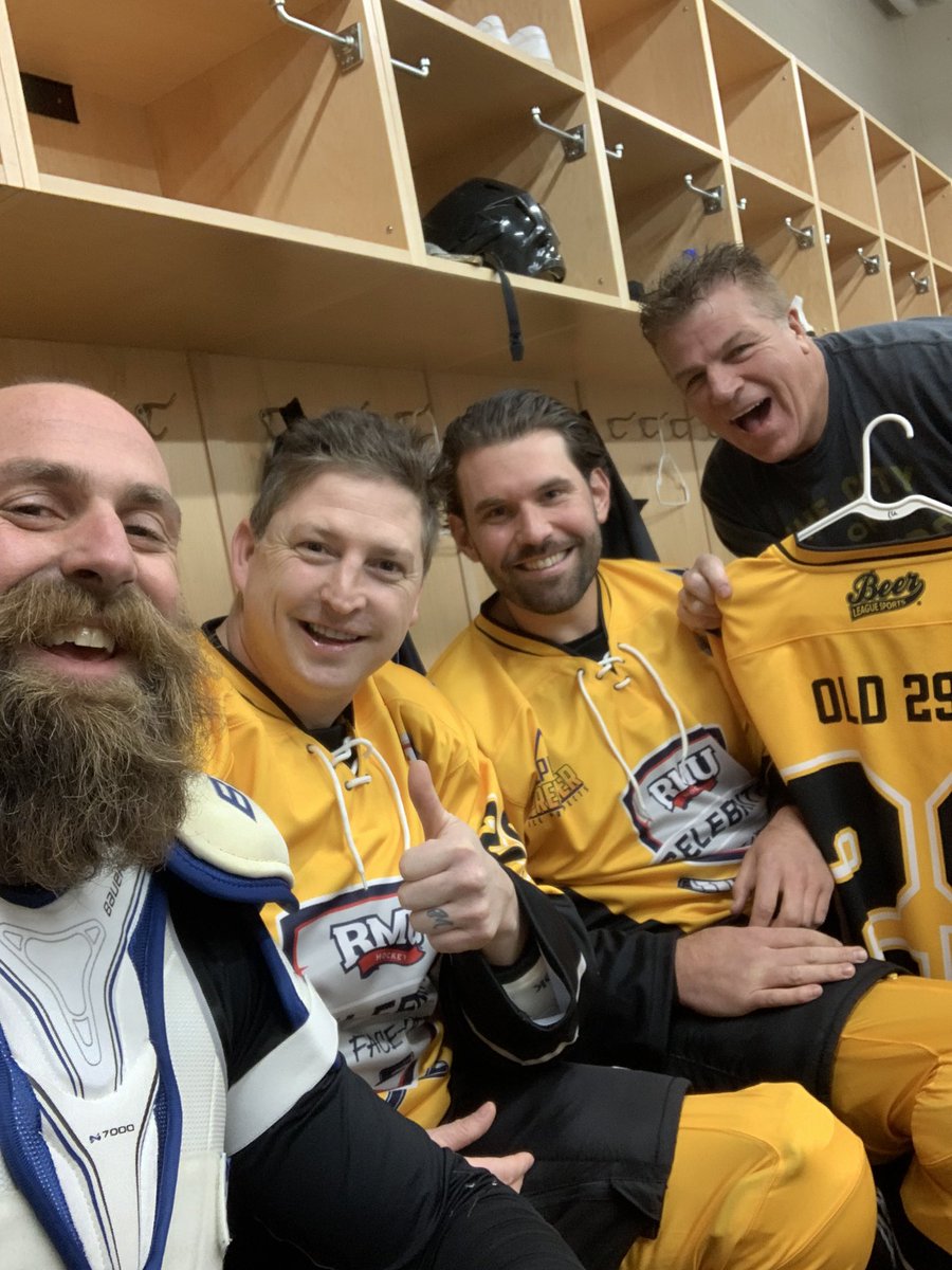 We believe in hockey. <a href="/RMUWHockey/">RMU Women's Hockey</a> and <a href="/RMUMHockey/">RMU Men’s Hockey</a> we will fight for you 💪 
: pregame with <a href="/pbourque29/">Phil Bourque</a> <a href="/ETangradi/">Eric Tangradi</a> <a href="/armdog/">Colby Armstrong</a>